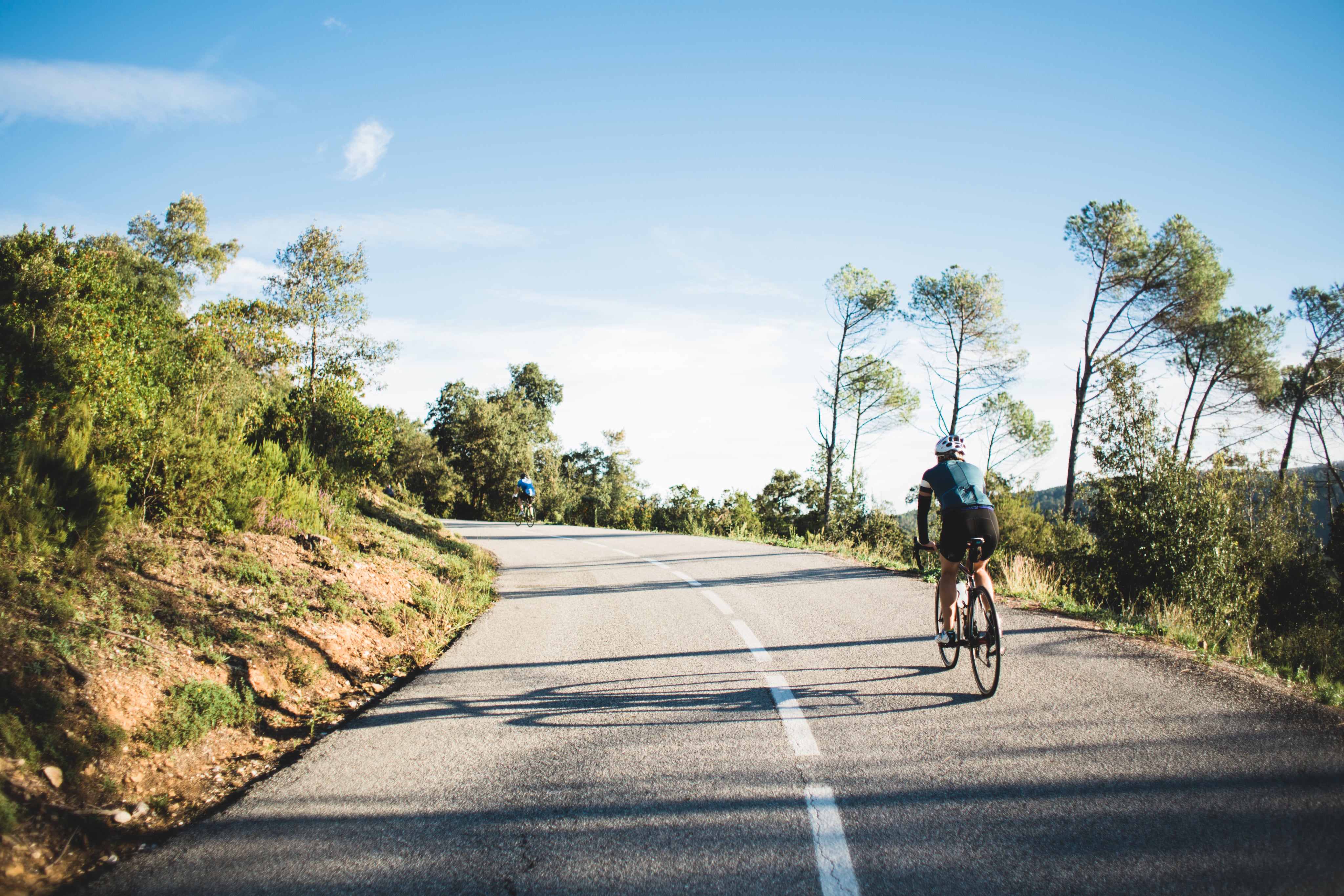 long-distance-cyclists.jpg